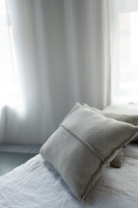 Poszewka na poduszkę wełniana beżowa